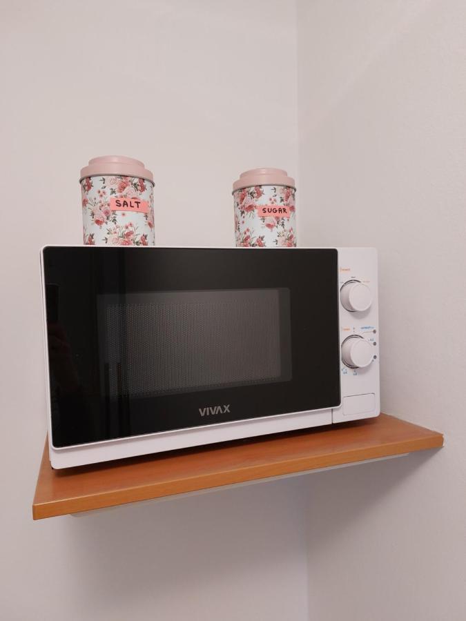 Apartmani Ana Cres Exteriör bild